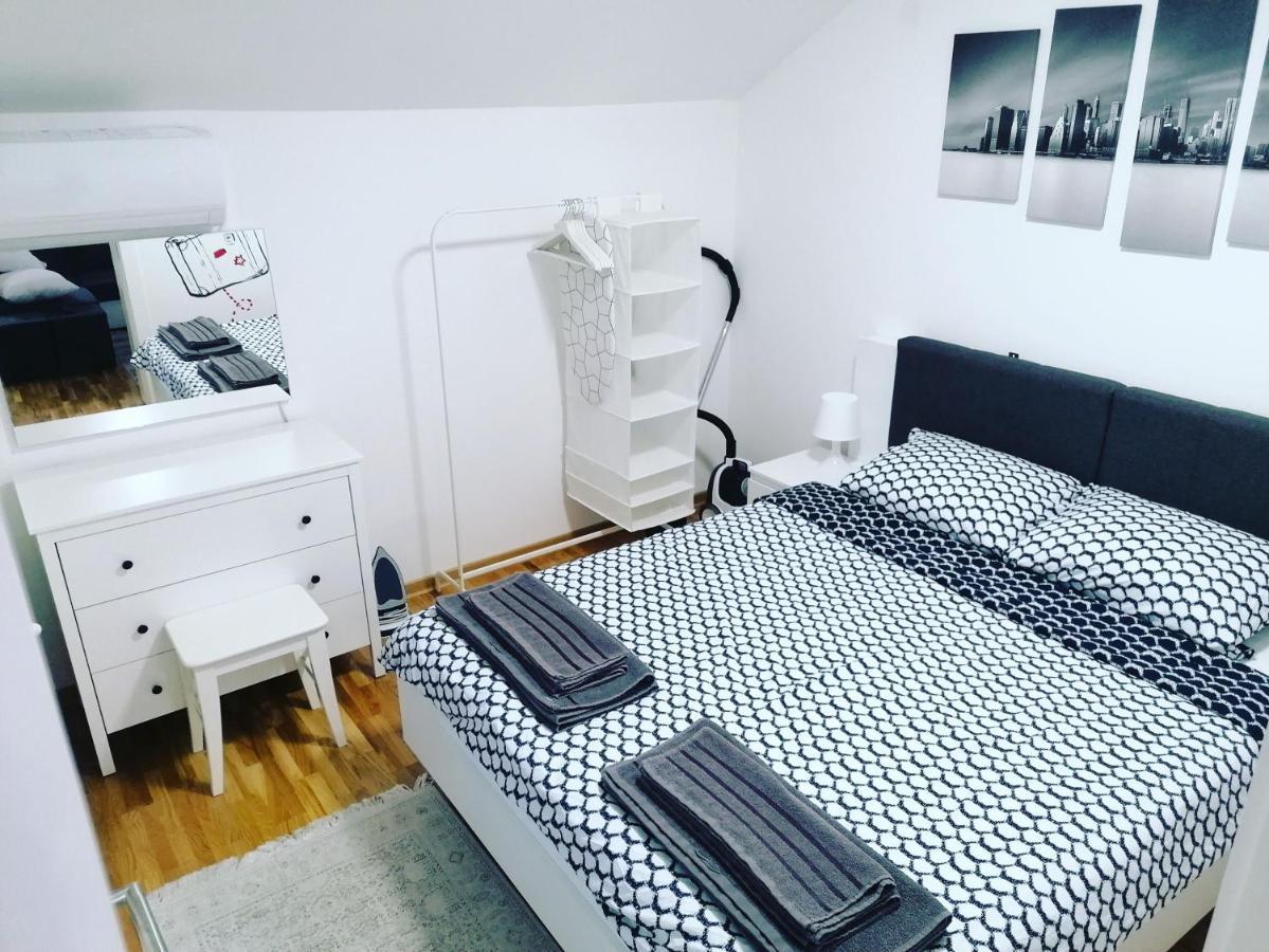 Nenadovic Apartman Obrenovac  Kültér fotó